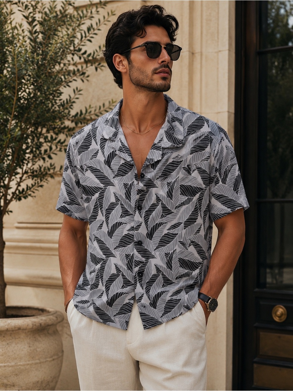 Men's Short Sleeve Leaf-Print Shirt in Black & Grey
